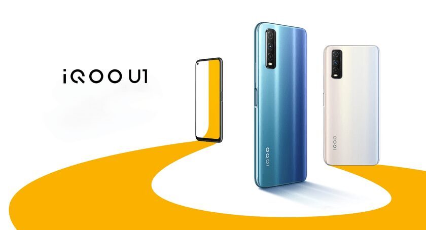 Ракурс на задний корпус смартфона iQOO U1 в голубом цвете