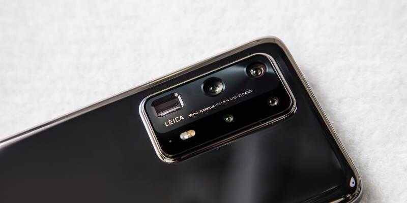 Задняя камера Huawei P40 Pro+ с четырьмя объективами