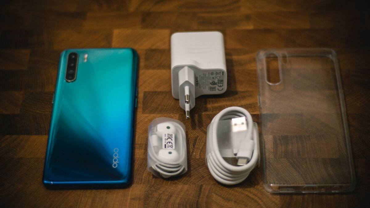 Доступный и красивый. Обзор cмартфона Oppo Reno3 27 Оборудование для смартфона Lenovo A7, батарея и зарядное устройство