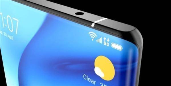 Экран смартфона Huawei Mate 40 с фронтальной камеры и дисплеем