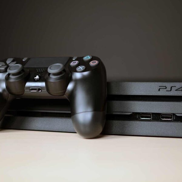 sony playstation 4 pro 0011