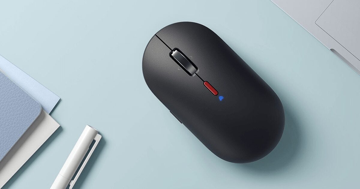 Черная мышь Xiaomi с голосовым помощником вид сверху