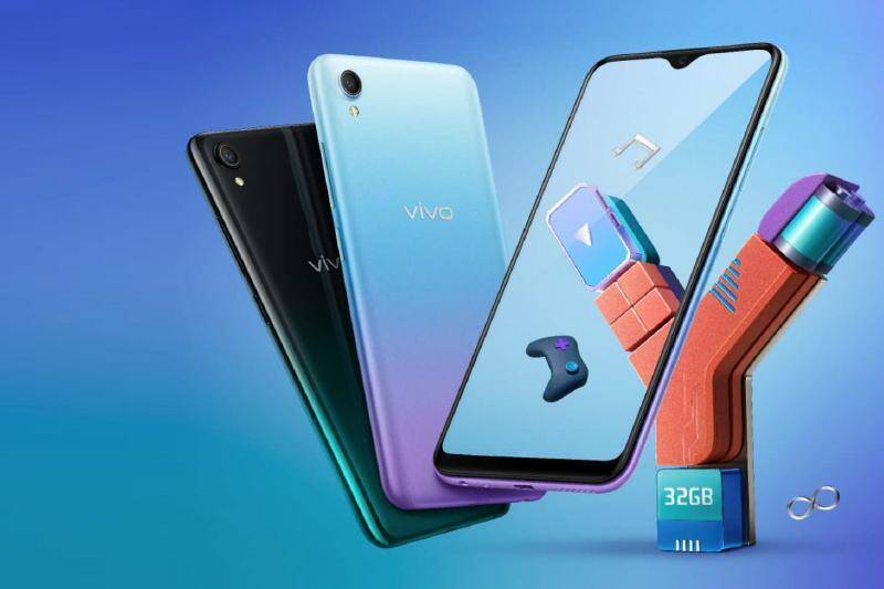 Мобильный телефон Vivo Y1s с задней панелью и экраном
