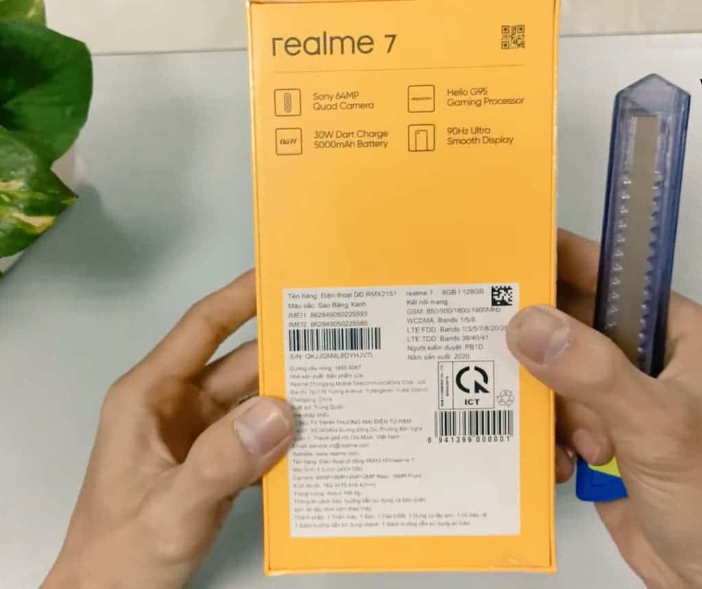 В сеть утекли подробные характеристики и изображения смартфона Realme 7 6 egko