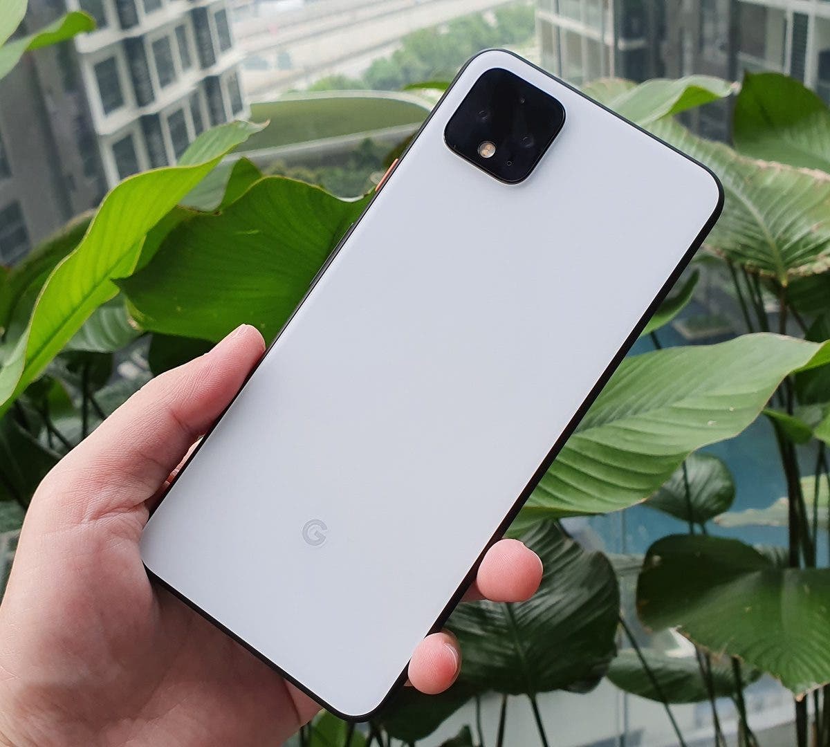 Google прекратила продажи и производство смартфонов Pixel 4 и Pixel 4 XL 4 google pixel 4 xl early hands on 4 1200x1080 1