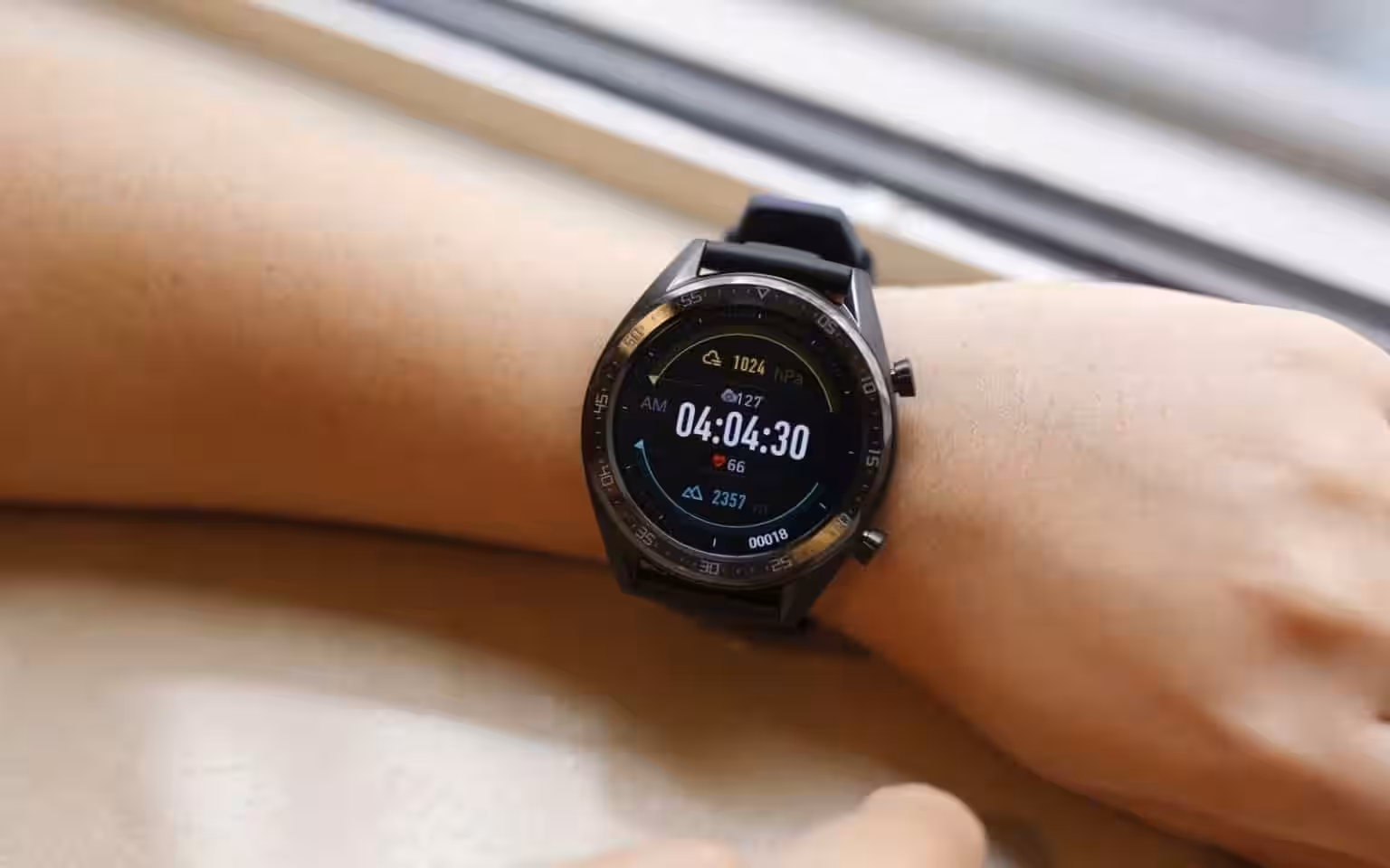 huawei watch gt 2e tanitildi e1585269649313 1536x960 1