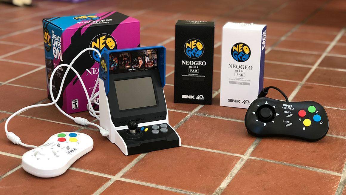 Портативная игровая консоль Xiaomi с двумя джойстиками и дисплеем