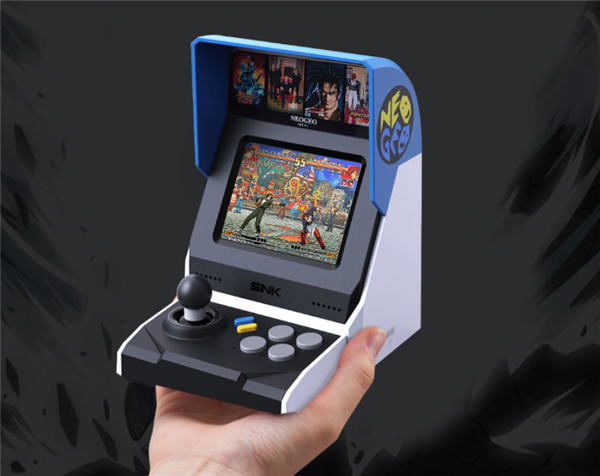 Xiaomi выпустила портативную игровую консоль для "любителей старины" 5 neogeo mini game console 1