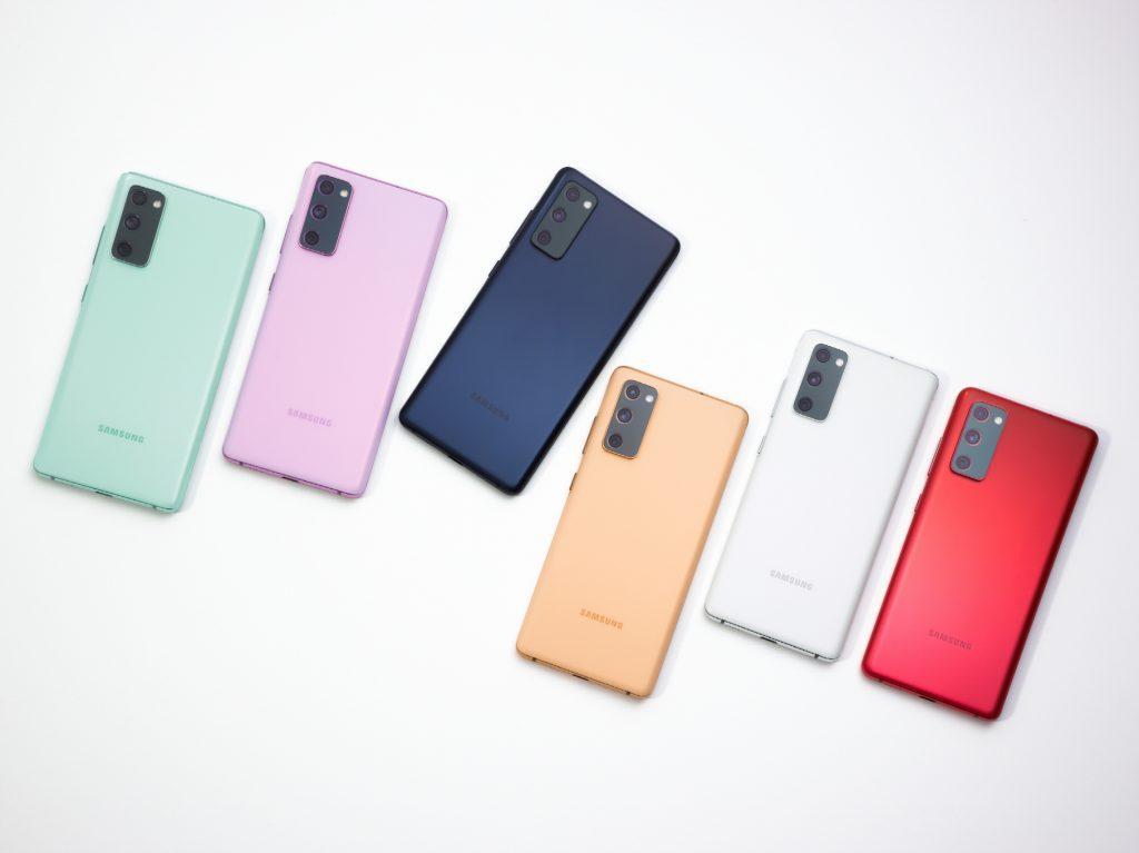 Samsung представила смартфон Samsung Galaxy S20 FE 7 2. Galaxy S20 FE Colors 2 1024x767 1