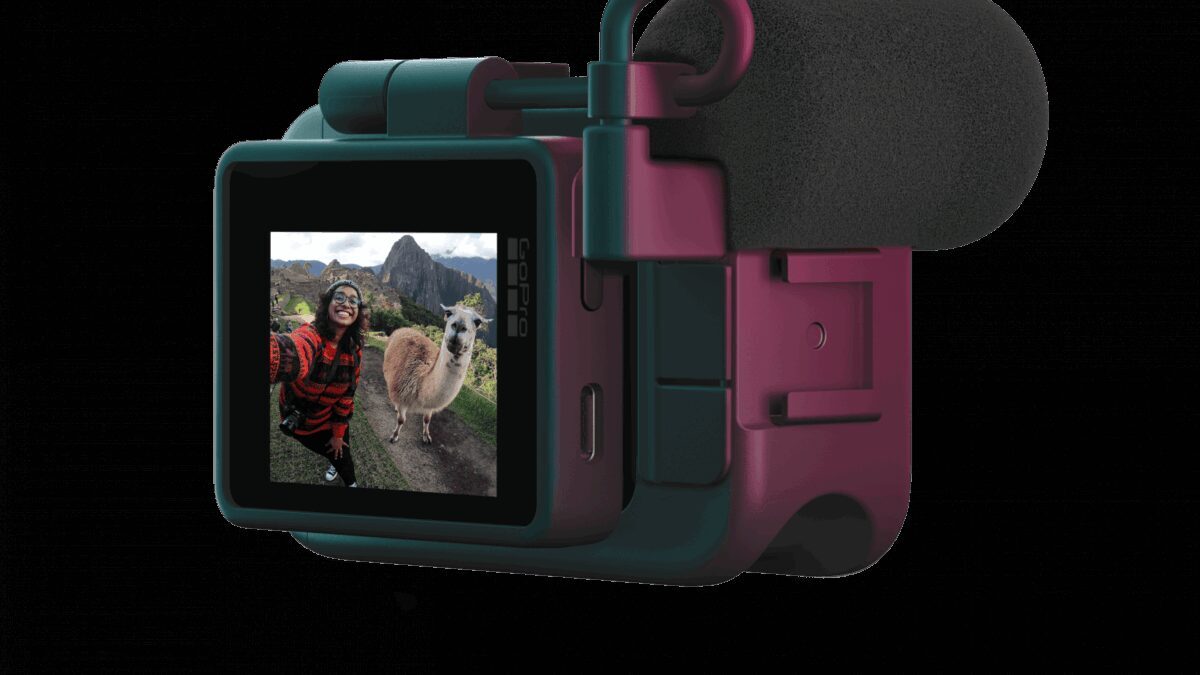 Экшн-камера GoPro HERO9 Black с дисплеем и микрофоном