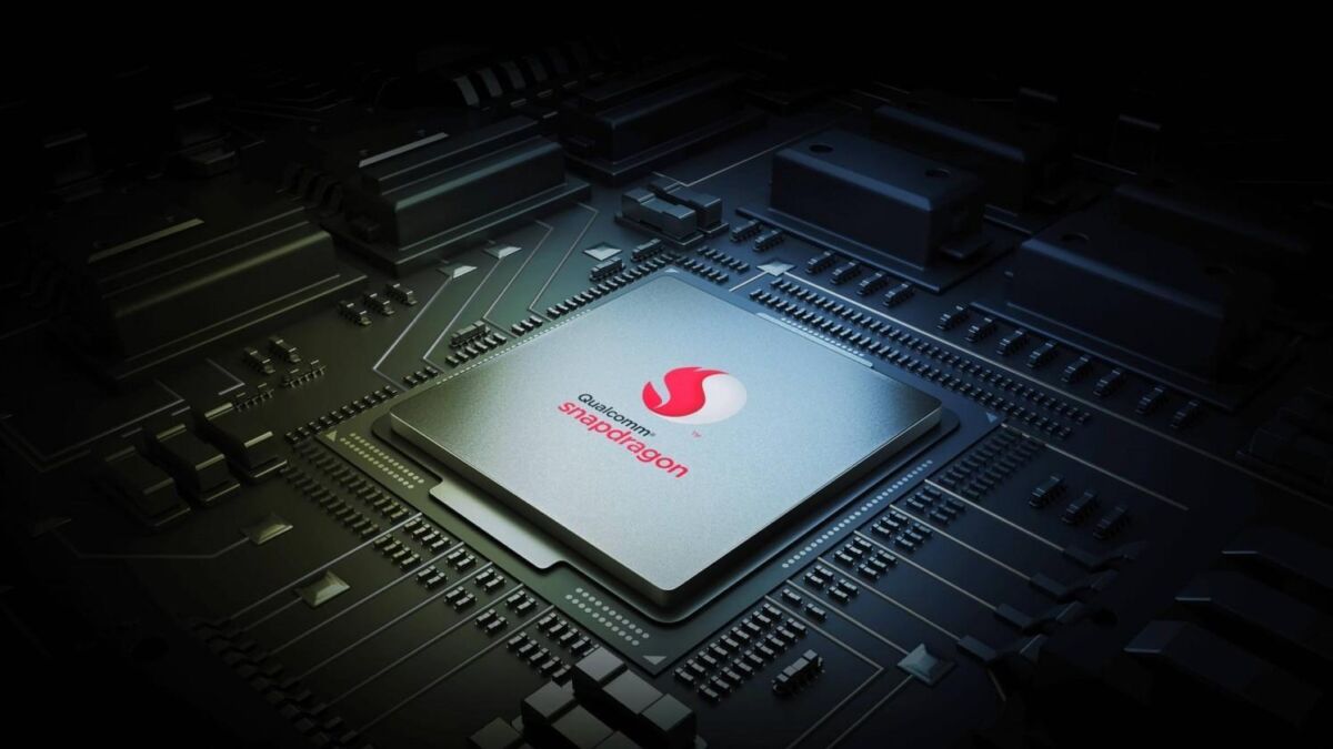 Процессор Qualcomm Snapdragon 775G на материнской плате