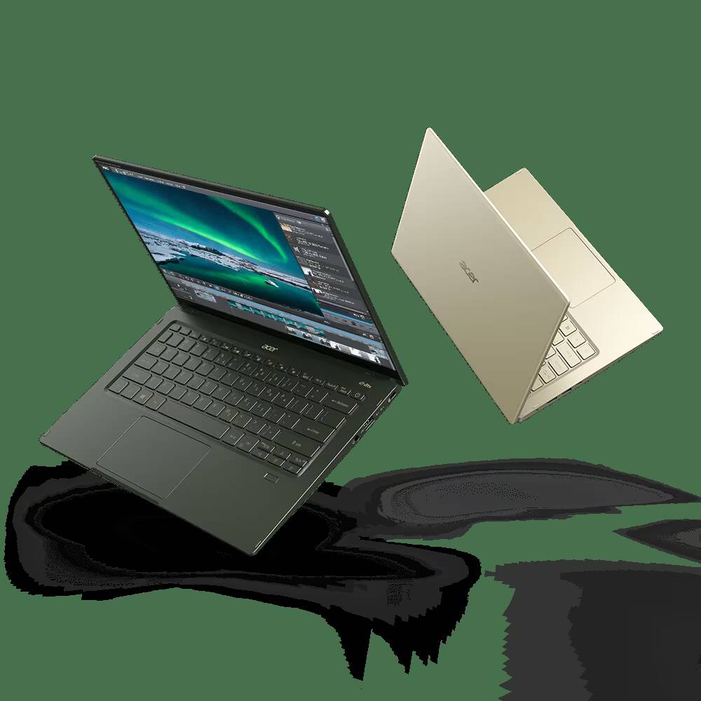 Два ноутбука Acer Swift 5 и Swift 3 с открытыми крышками и клавиатурами