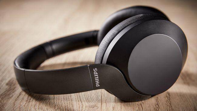 Проводные полноразмерные наушники Philips Fidelio X3 сбоку