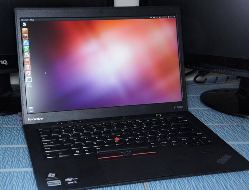 В Lenovo ThinkPad и ThinkStation может предустанавливаться Ubuntu 4 Ноутбук Lenovo ThinkPad X1 Carbon с открытым экраном и клавиатурой