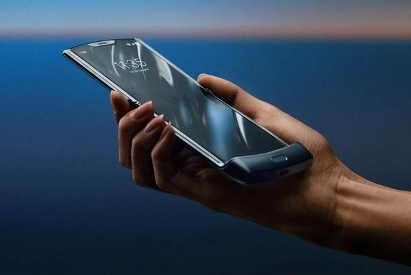 Motorola представит складной смартфон Moto Razr 10 сентября 5 raz600