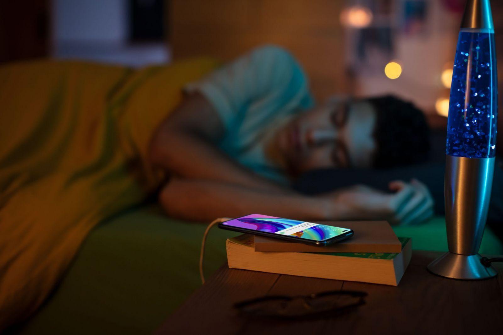 夜间充电AI Night Charging 1 scaled