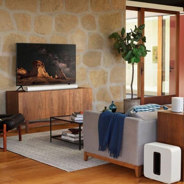 1592723109 review sonos arc with sonos sub and sonos one in surround setup