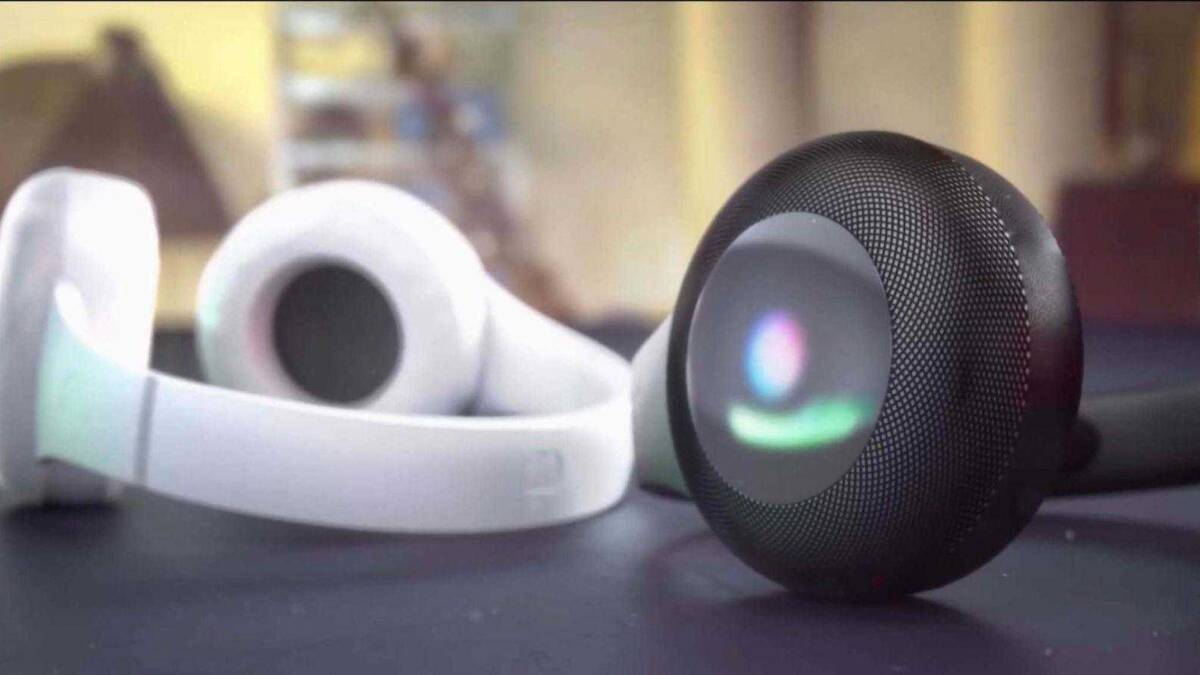 Беспроводные наушники Apple AirPods Studio из черного материала