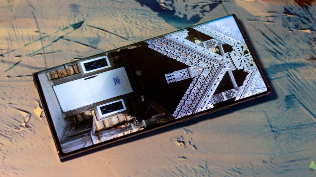 Архитектура на дисплее Samsung Galaxy Note20 Ultra