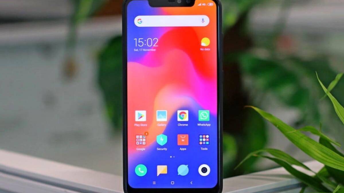 Xiaomi планирует выпустить компактный флагман 7 Смартфон с ярким экраном и отображением приложений