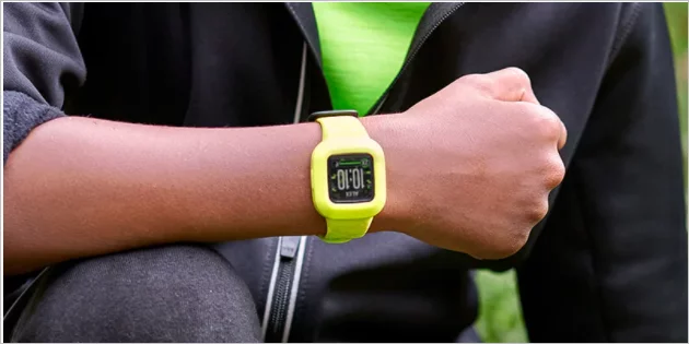Garmin выпустила новые умные часы для детей 6 garmin vivofit jr3 34