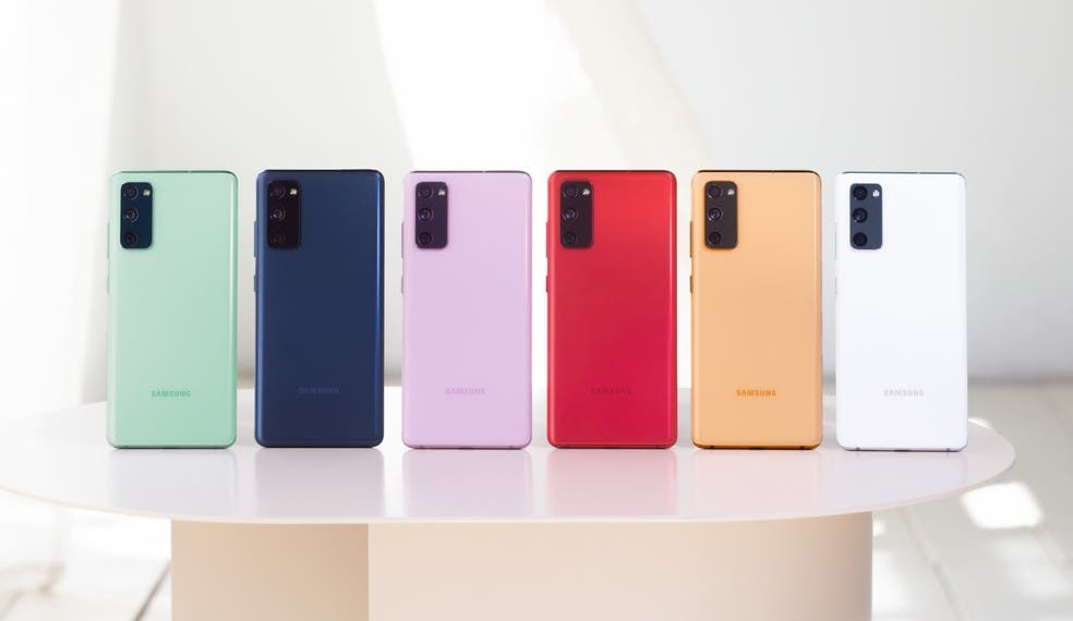 Пользователи Samsung Galaxy S20 FE жалуются на проблемы с дисплеем 5
