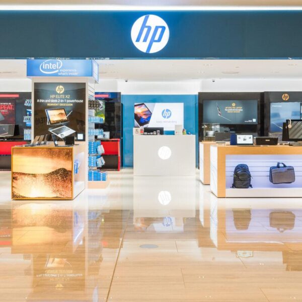 1. HP Singapore Flagship Store