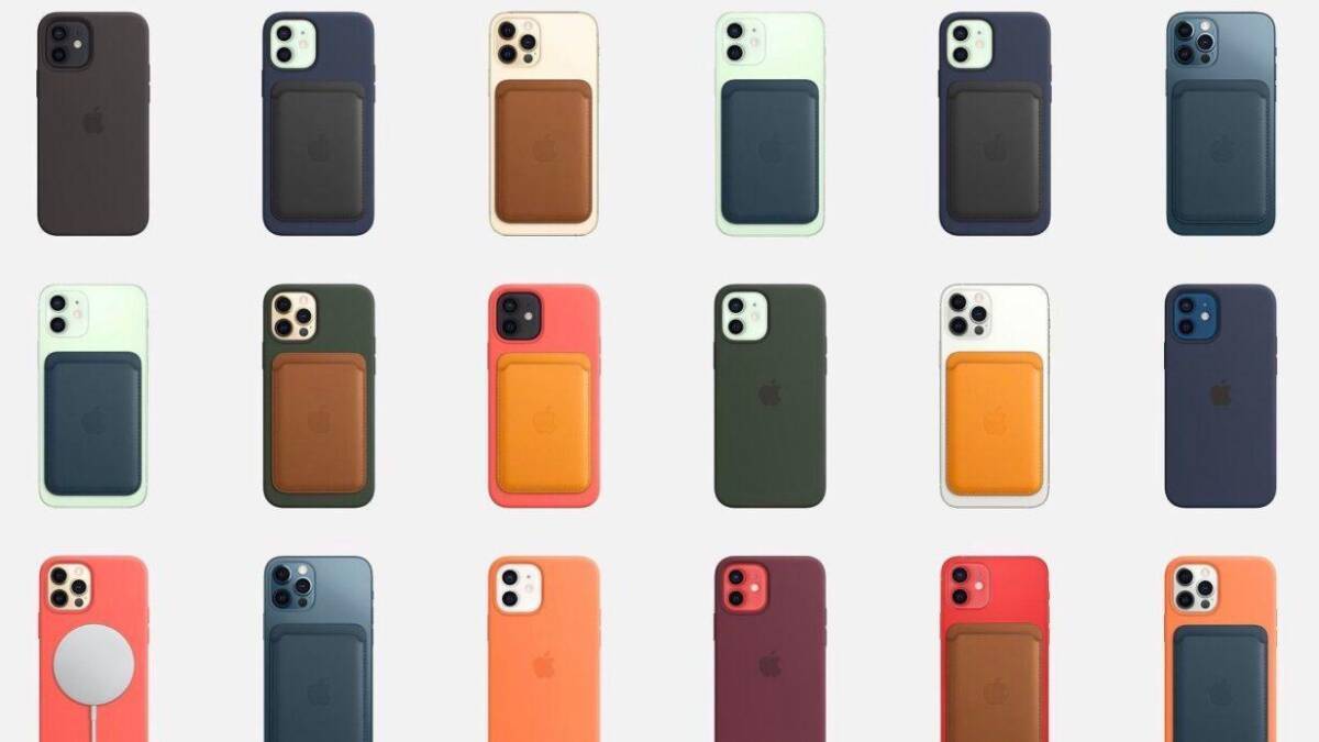 Что купить для iPhone 12: несколько полезных аксессуаров 7 Коллекция устройств iPhone 12 Pro с различными цветами и чехлами