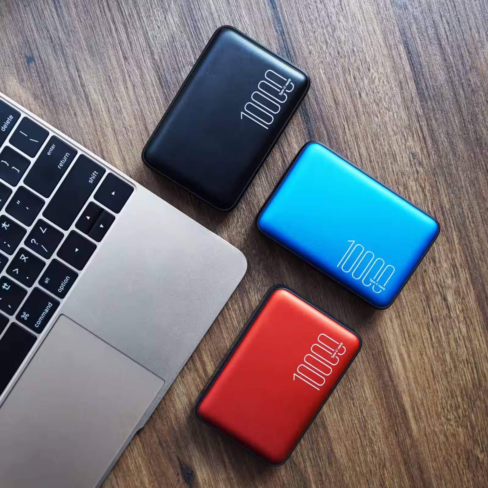 Silicon Power представила миниатюрный внешний аккумулятор 1 Silicon Power представила миниатюрный внешний аккумулятор