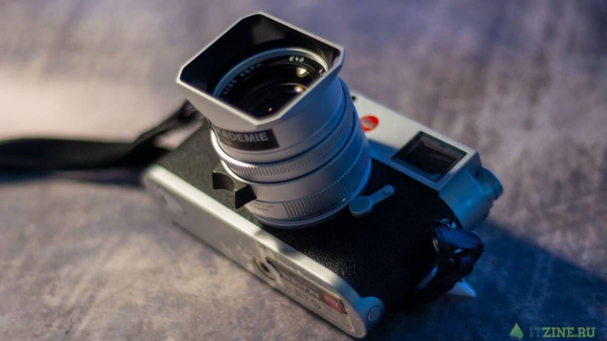 Дальномерная камера Leica M10