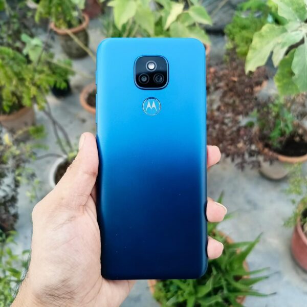 Moto E7 Plus Review India 8