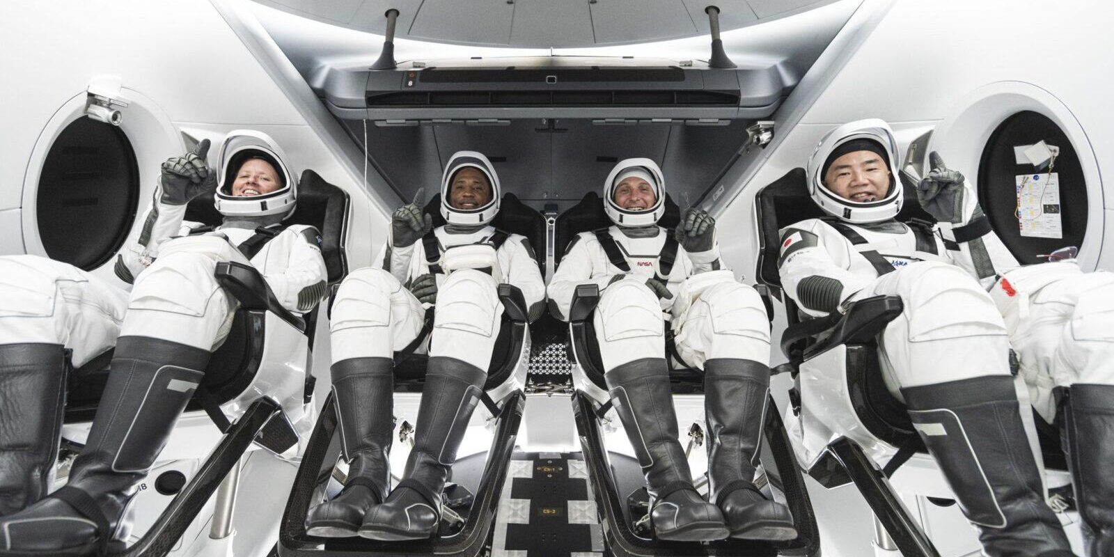SpaceX пристыковался к Международной космической станции 2 crew 1 ceitpt2 20200612 dsc05519 2 scaled 1