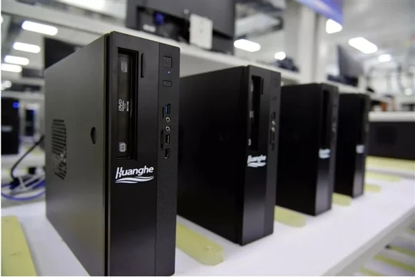 Huawei может выпустить новый ПК в этом месяце 3 huawei desktop 2