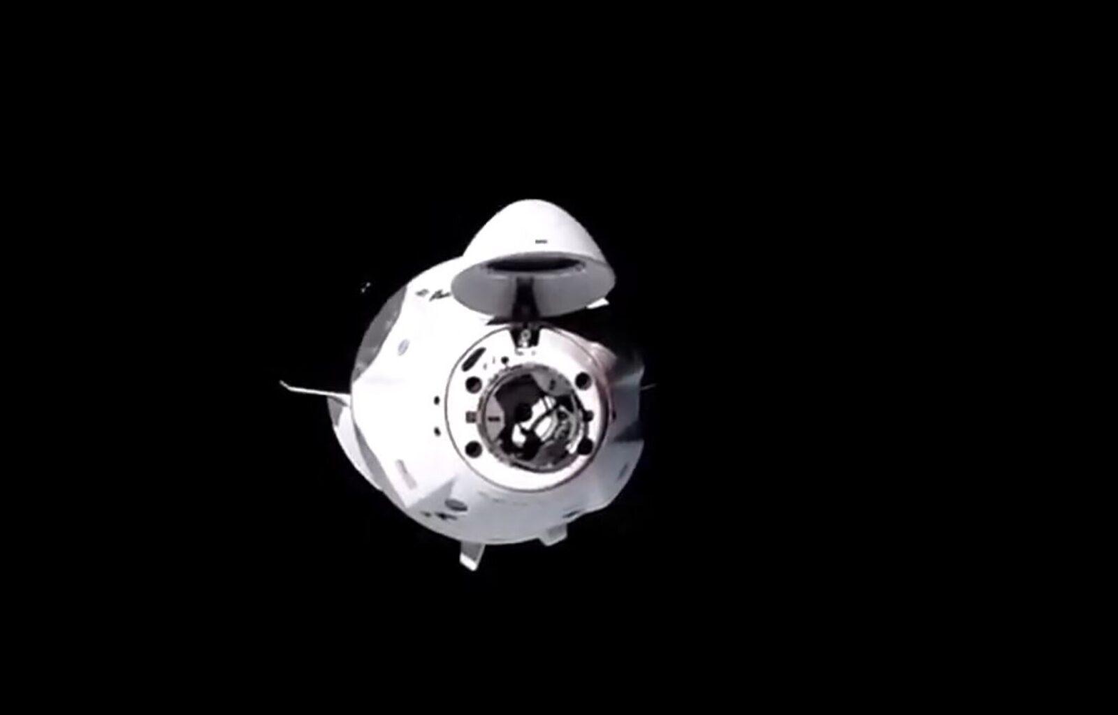SpaceX пристыковался к Международной космической станции 3 merlin 180119259 7a6509f8 bf69 42e6 ba7e 982e4d43f3dd superJumbo