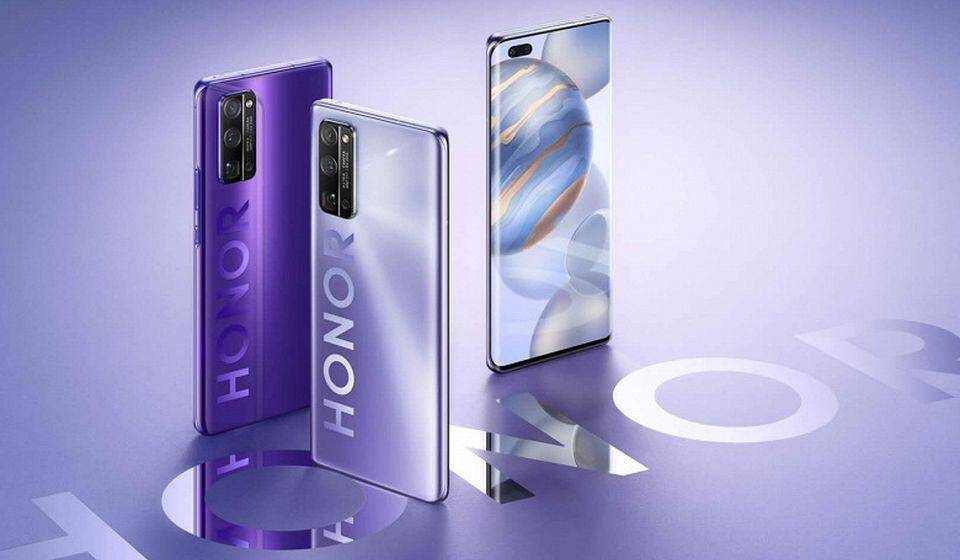 Смартфоны Honor с задней камерой и яркими корпусами