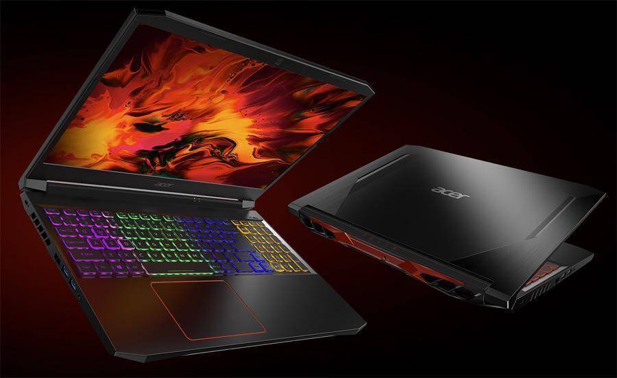 Игровой ноутбук Acer Nitro 5 раскрытая клавиатура и корпус