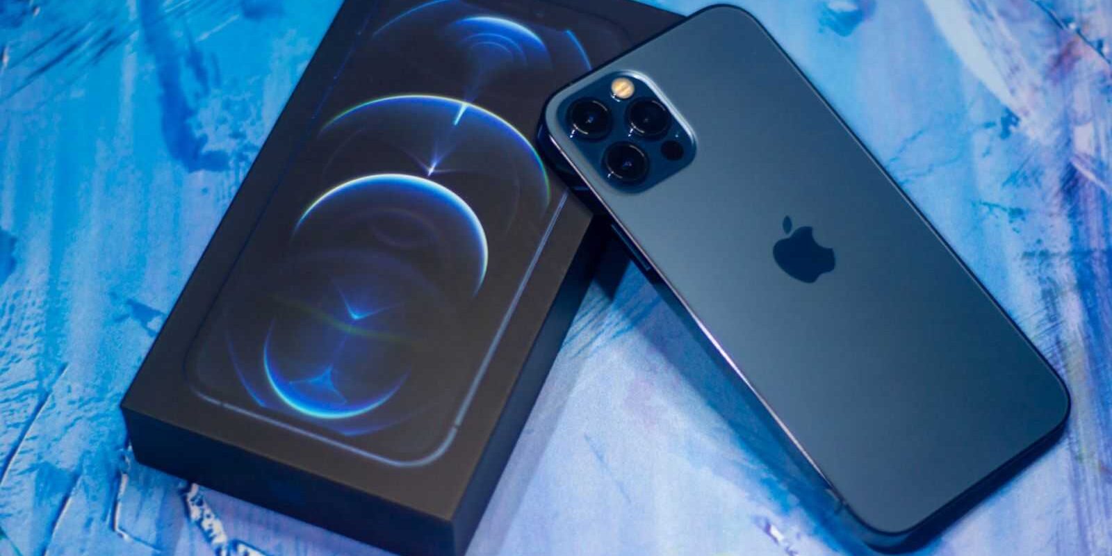 iPhone 13 получит OLED-экран 120 Гц с технологией Freesync 2 iPhone 12 Pro и тонкая коробка