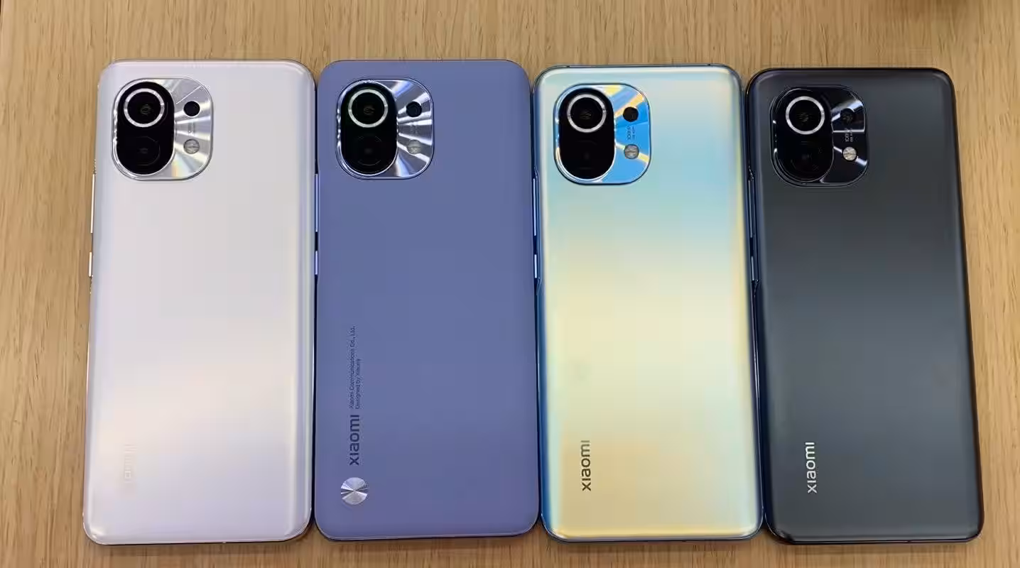 Xiaomi Mi 11 стал настоящим бестселлером. Все смартфоны уже раскупили 2 EqVJGMtVEAA8svJ large