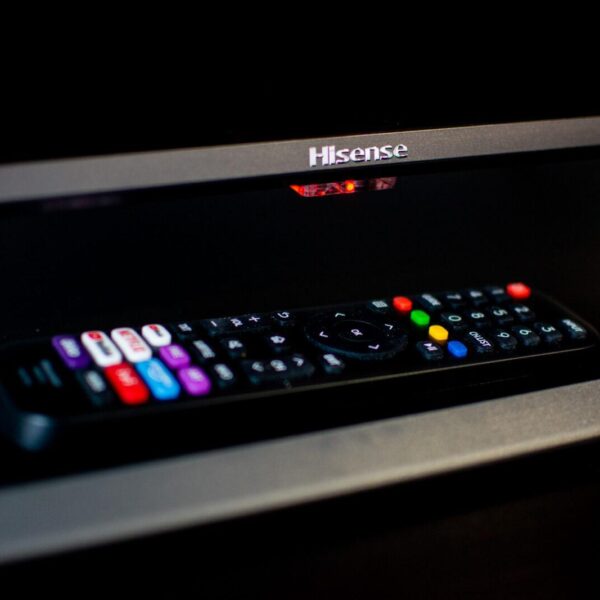 Hisense TV 18