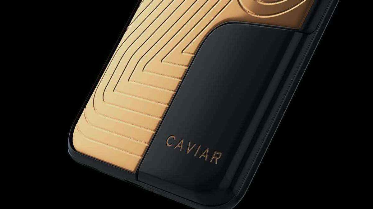 Caviar выпустила флагман Samsung Galaxy S21 Ultra за 5 млн. рублей 7 Часть задней панели Samsung Galaxy S21 Ultra с дизайном Caviar