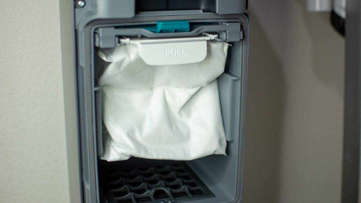Доработанная автоматическая станция Samsung Clean Station с мешком внутри