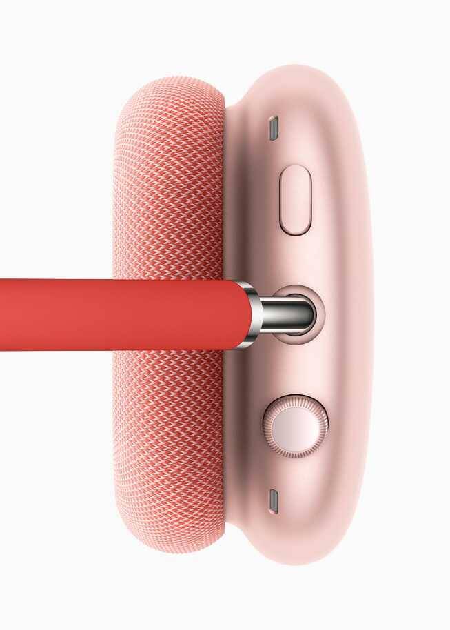 Беспроводные наушники Apple AirPods Max сбоку вид с ружьем