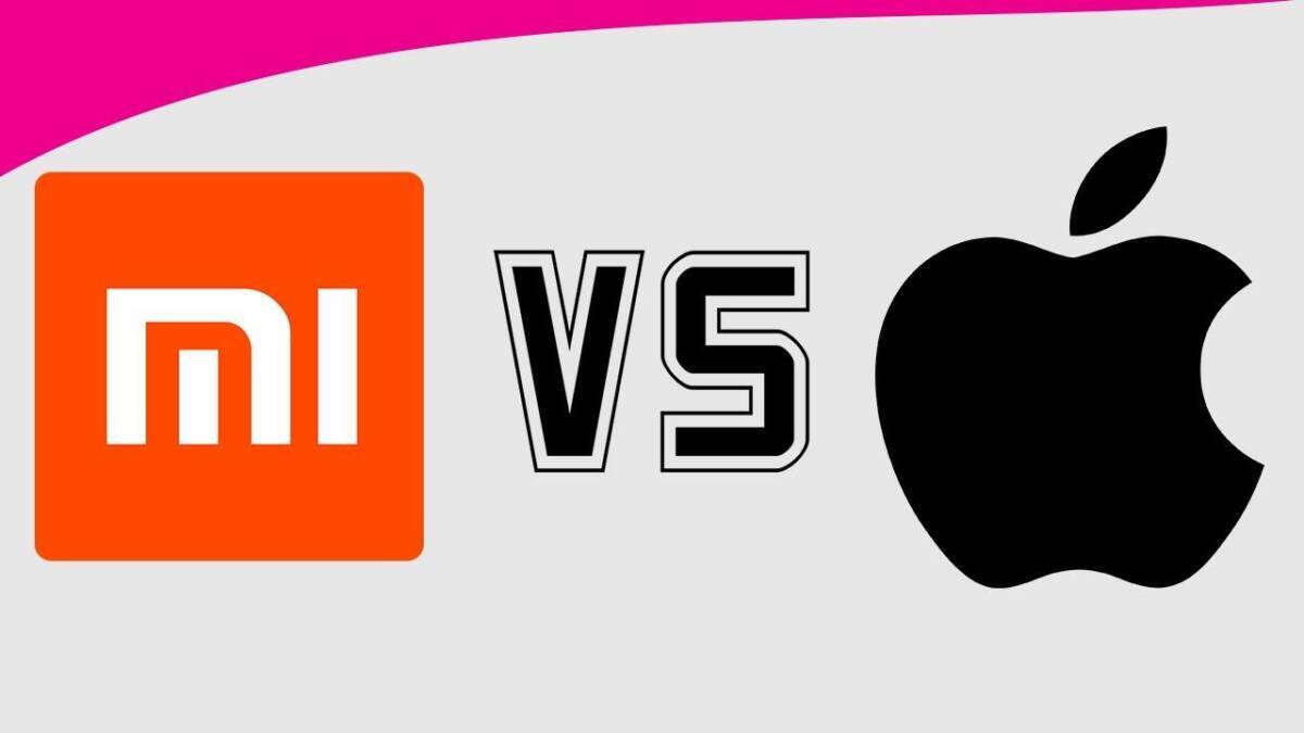 Логотип Xiaomi и логотип Apple для сравнения дизайна