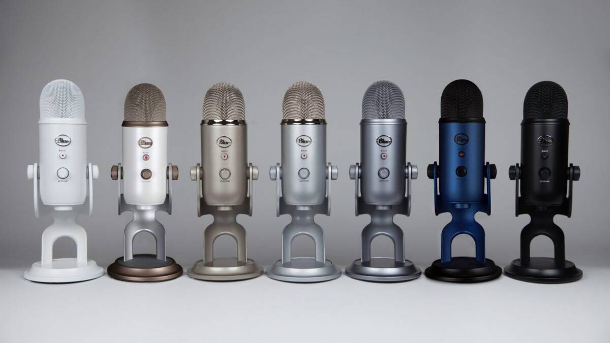 Шесть микрофонов Blue Yeti в различной цветовой гамме