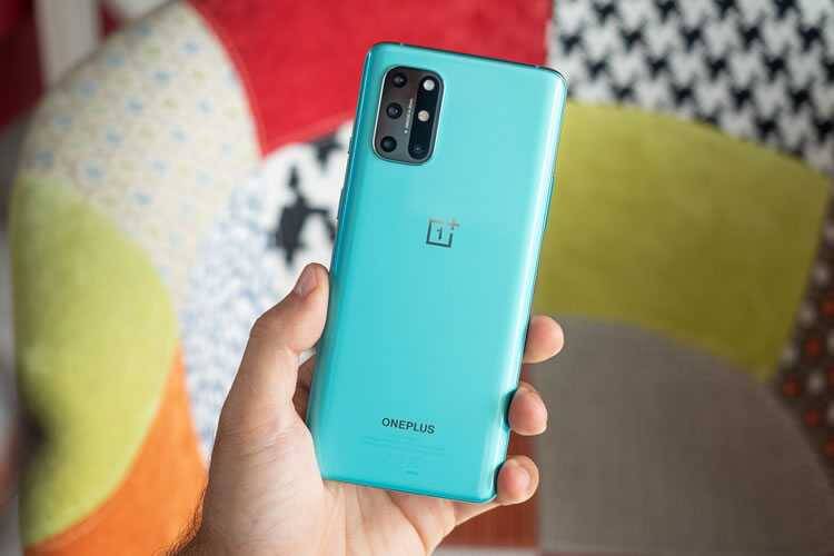 Появились новые подробности о серии OnePlus 9 5 Зеленый смартфон OnePlus с тройной камерой на задней панели