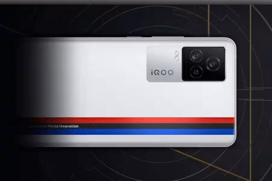 Новые рендеры iQOO 7 демонстрируют две расцветки флагмана 3 2021 01 01 13 32 58