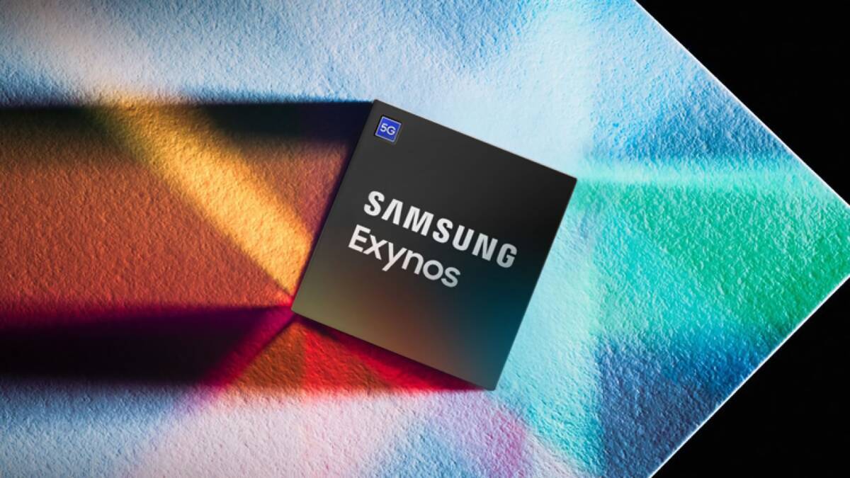 Кубик с логотипом Samsung Exynos 2100 на цветном фоне