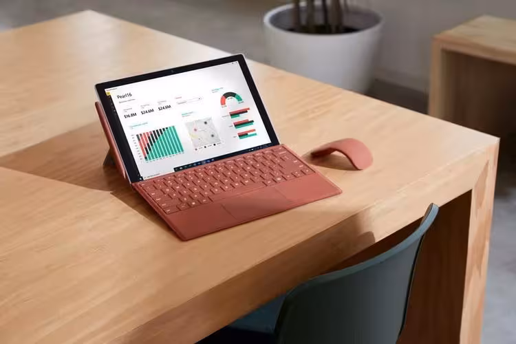 Microsoft обновила ноутбук Surface Pro 7 Plus 3 surfacepro7plus1