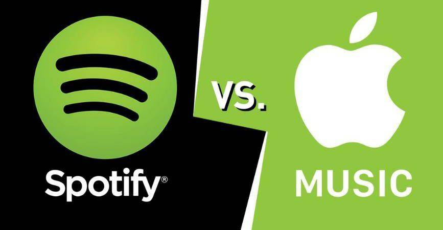 Логотипы Spotify и Apple Music на фоне разделяющей линии