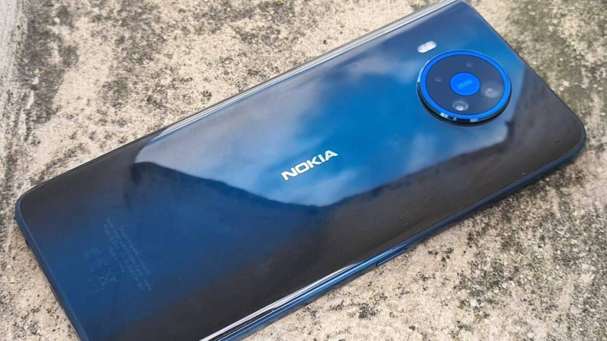 Nokia готовит к выпуску смартфон с 108-мегапиксельной камерой 3 Задняя панель Nokia с крупной круглой камерой для фотосъемки